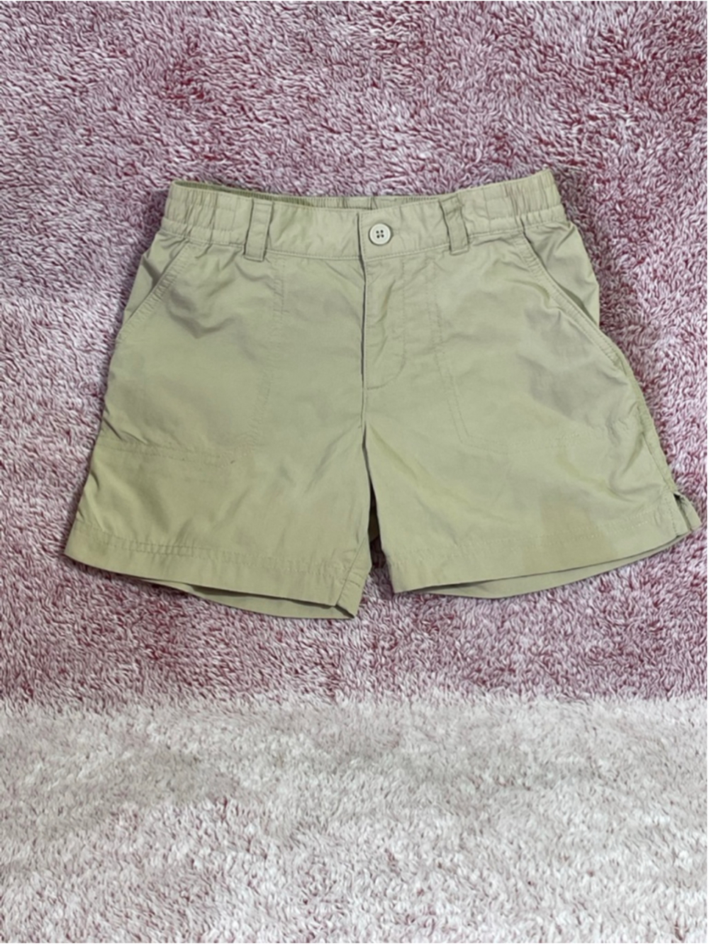 Boys Columbia Khaki Omni-Shade Shorts S 7/8